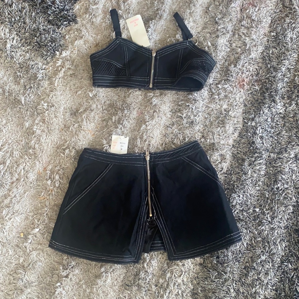 2 piece set